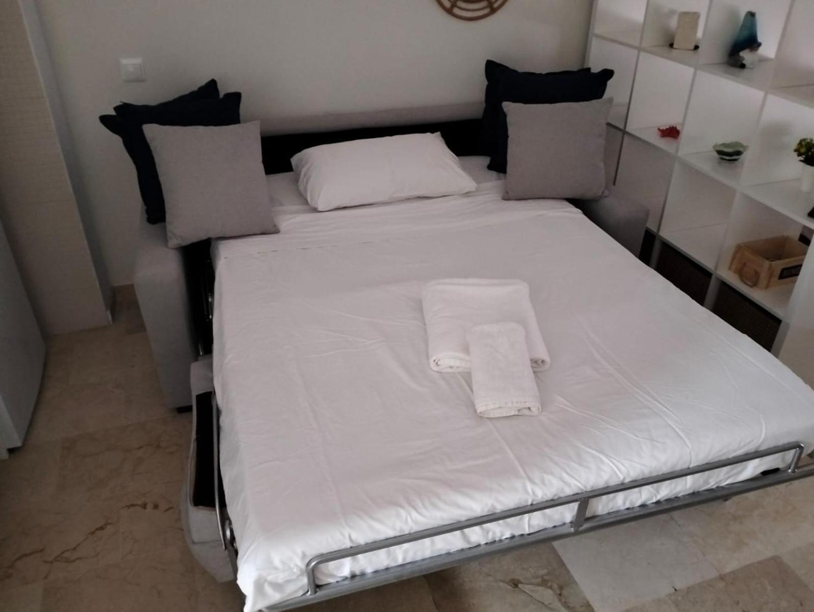 Sol Y Arte Suites Malaga Centro מראה חיצוני תמונה